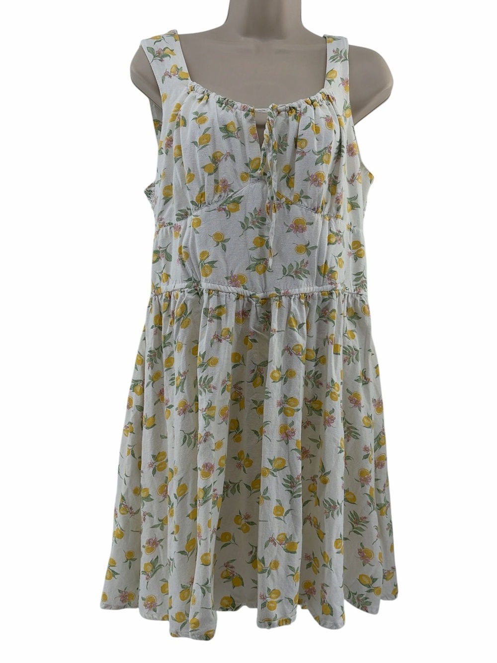 Jessica Simpson Women’s White Yellow Lemon Print Smocked Milkmaid Sundress